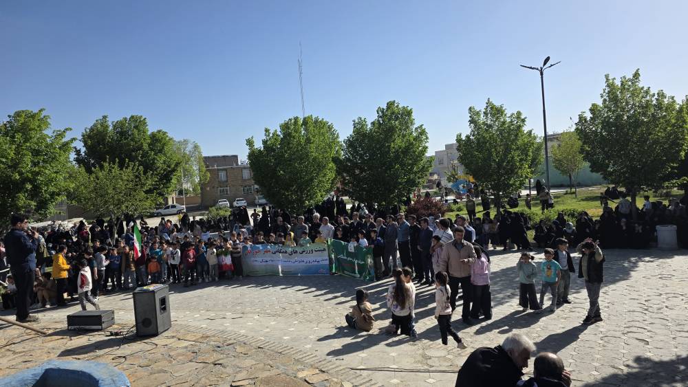 حضور 2 هزار شهروند جورقانی در همایش پیاده روی خانوادگی «ما همه ابرقدرتیم»  