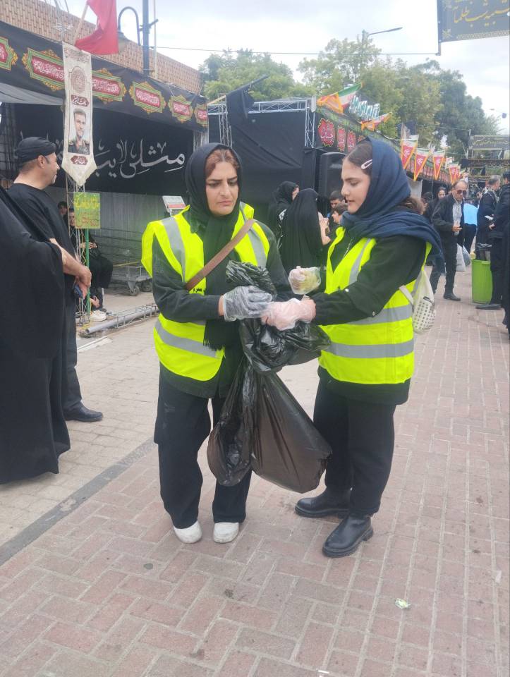 بانوان ورزشکار ایستگاه ورزش صبحگاهی شهرک حقیقت، پاکبانان محرم شدند