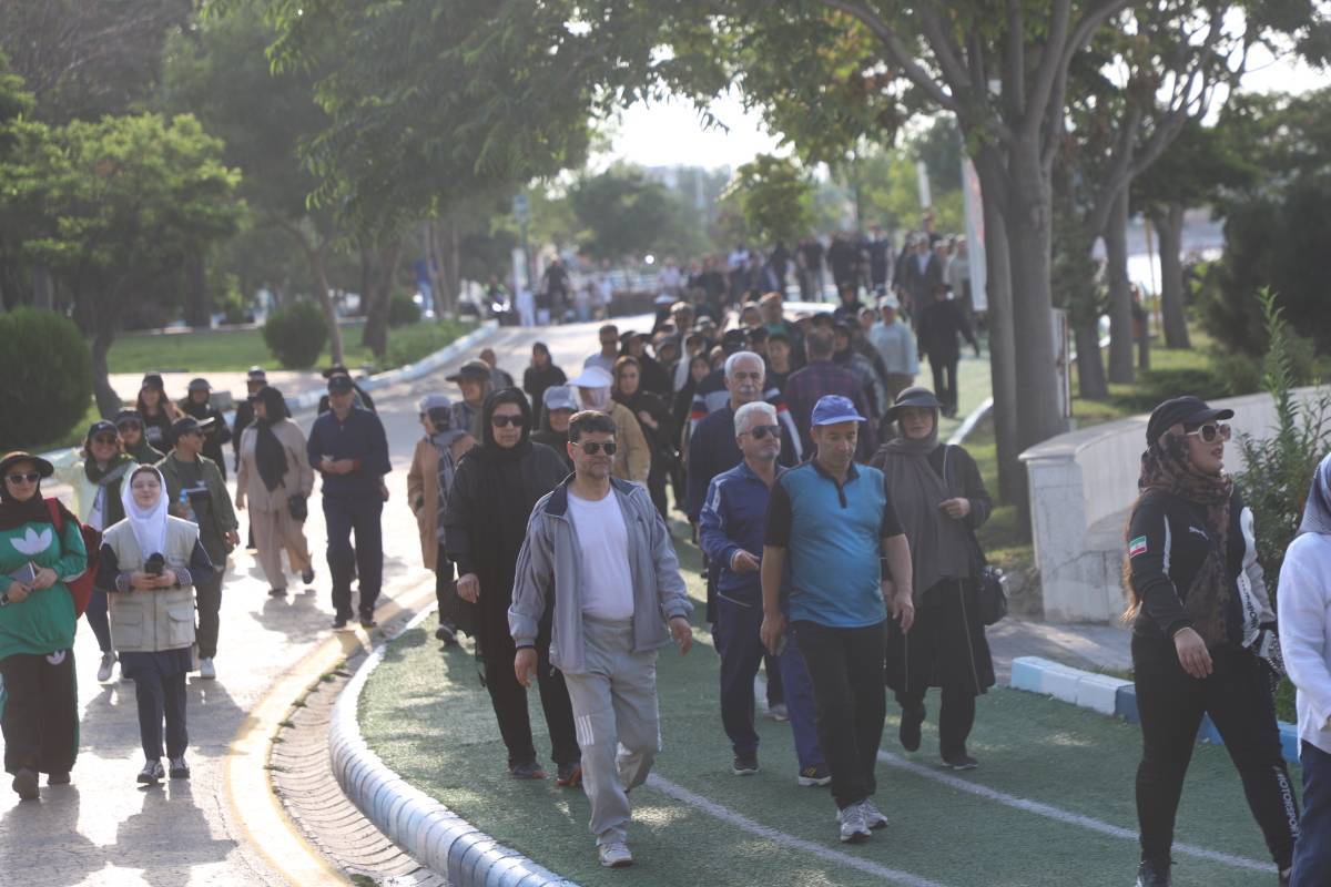 برگزاری همایش «گام‌های عاشقانه۴» با حضور شهروندان و مسافران در اردبیل
